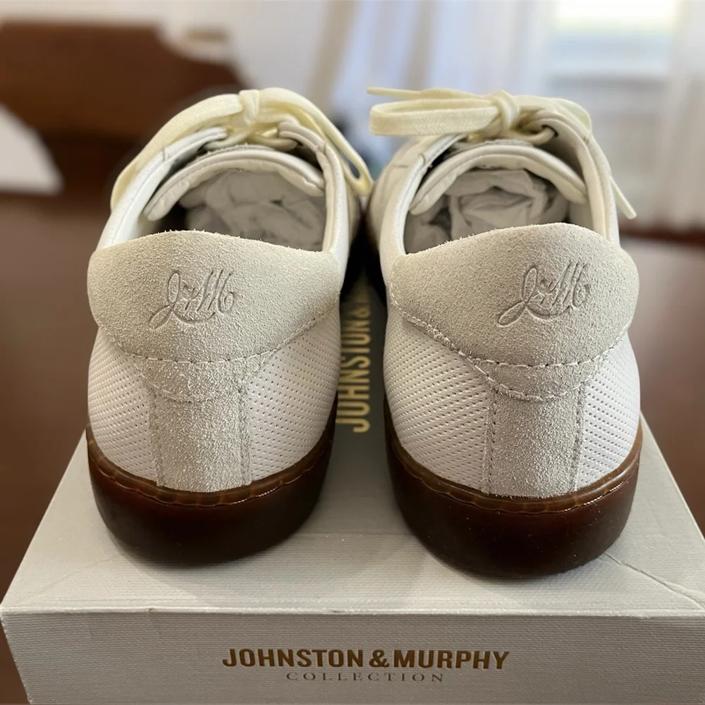 NWT Johnston & Murphy Kempton U-throat White English Suede/Sheep - Picture 3 of 6